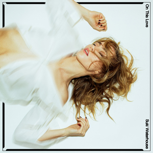 美女百分百露乳头
